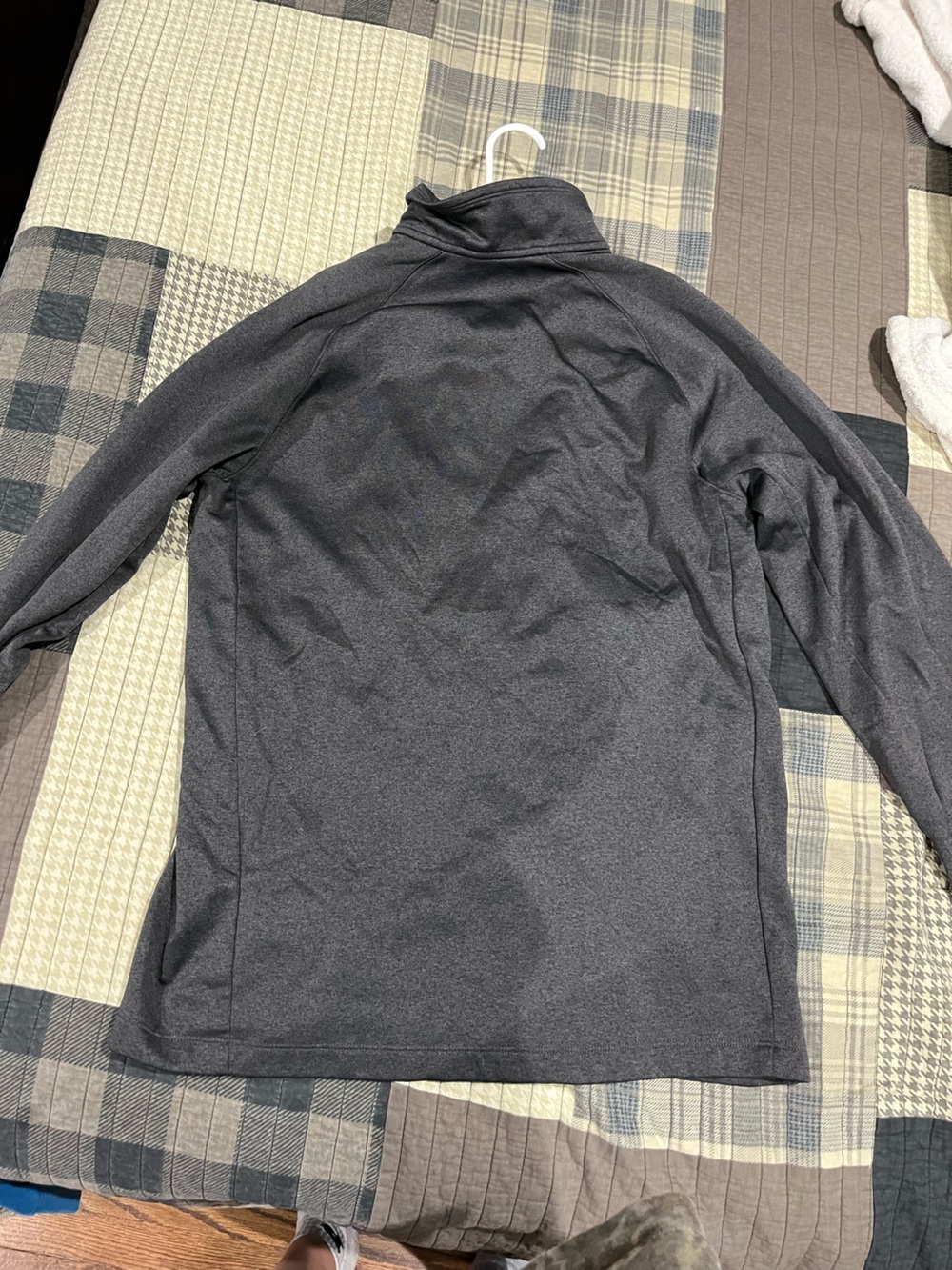 The North Face Men's Charcoal Half-Zip Lightweight Jacket - Picture 2 of 4